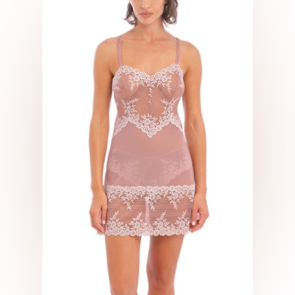 Wacoal Embrace Lace Woodrose Mauve Chalk Chemise Size Medium - Picture 1 of 11